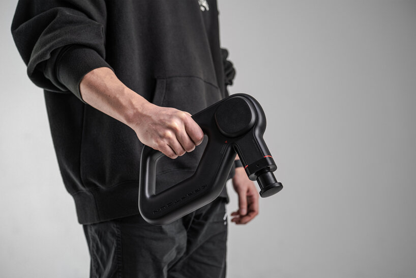 (acasso) designs a powerful deep tissue massage gun for kraftgun designboom