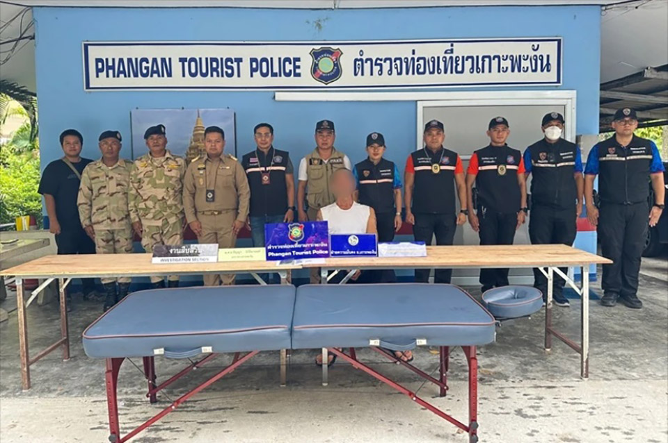 t-13-Canadian-arrested-for-illegal-massage-work-and-owning-illegal-drug-in-Koh-Phangan-2.jpg